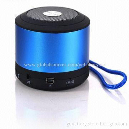 Fashionable Mini Bluetooth Speakers with Built-in Rechargeable Battery and Waterproof Microphone